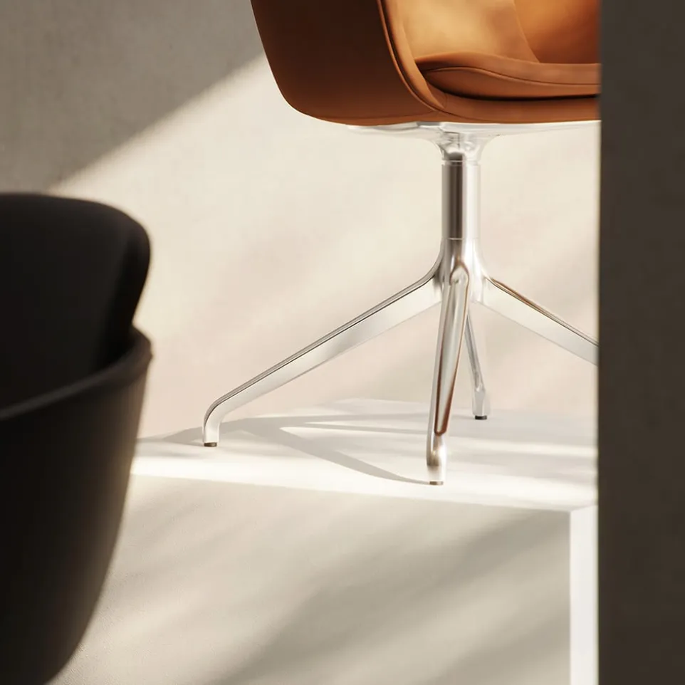 Armlehnstuhl Chair no. One S2 Polished Swivel