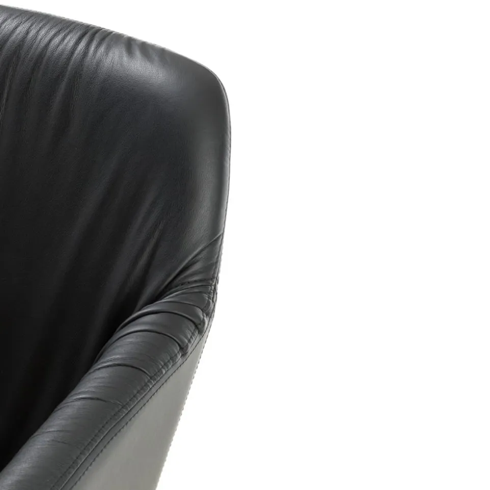 Armlehnstuhl Pendola