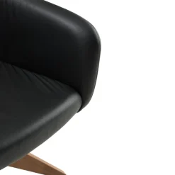 Armlehnstuhl Pendola