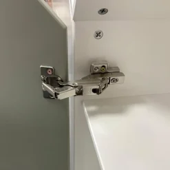 Drehtürenschrank Casami