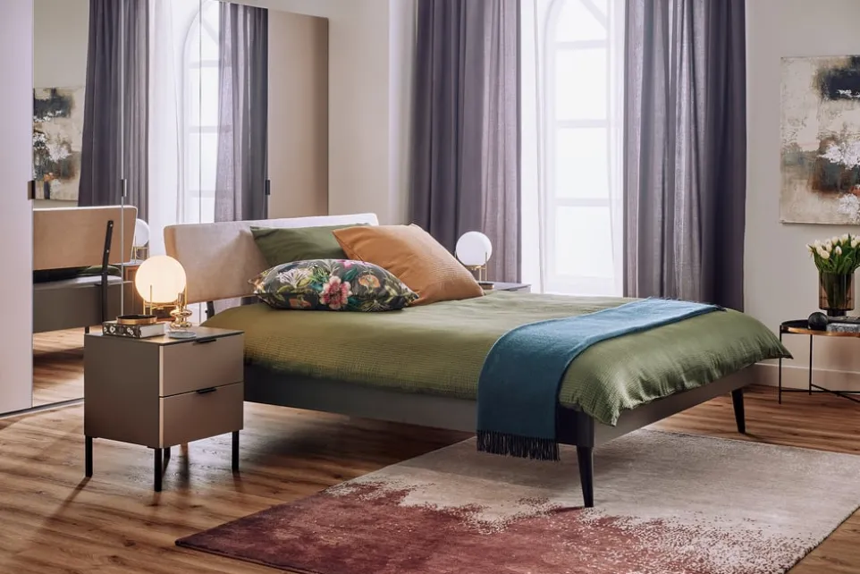 Drehtürenschrank Cinema