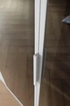 Drehtürenschrank Skat