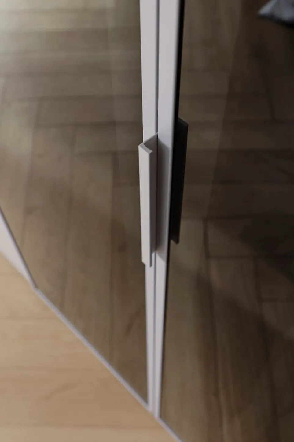 Drehtürenschrank Skat