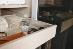 Drehtürenschrank Skat