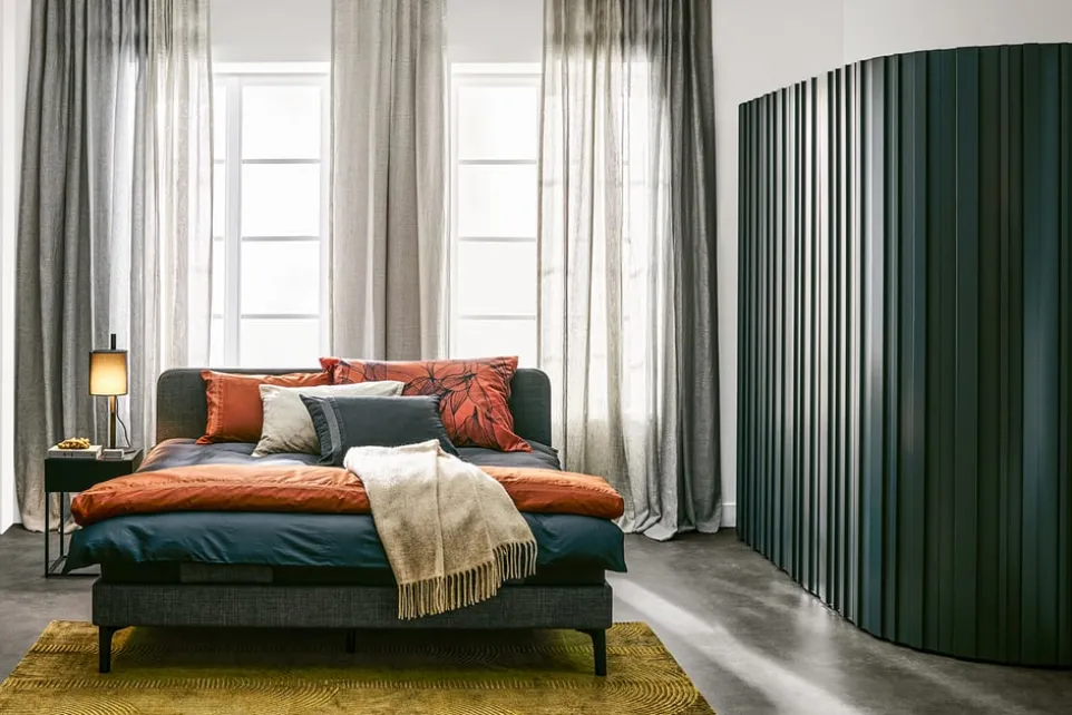 Drehtürenschrank Stave