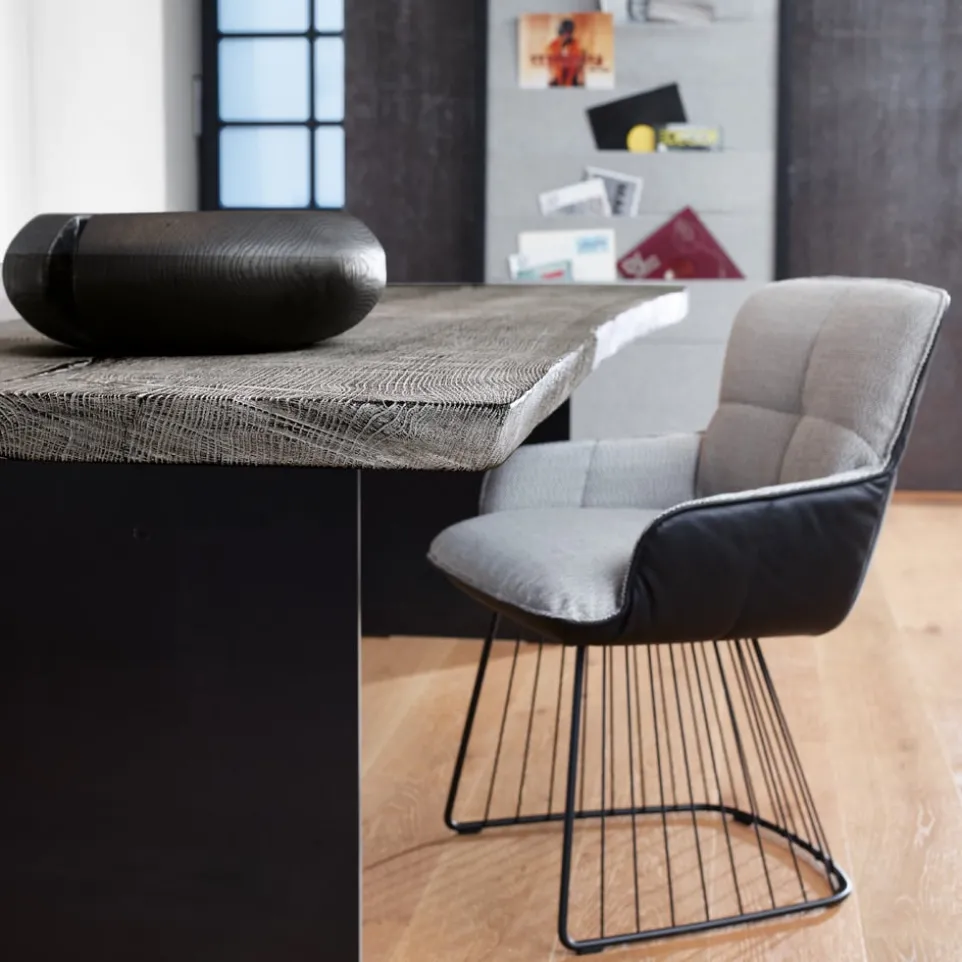 Esstisch SK 01 Monolith