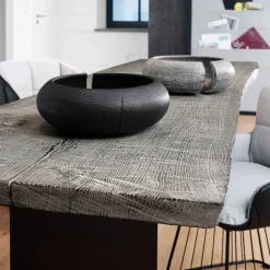 Esstisch SK 01 Monolith