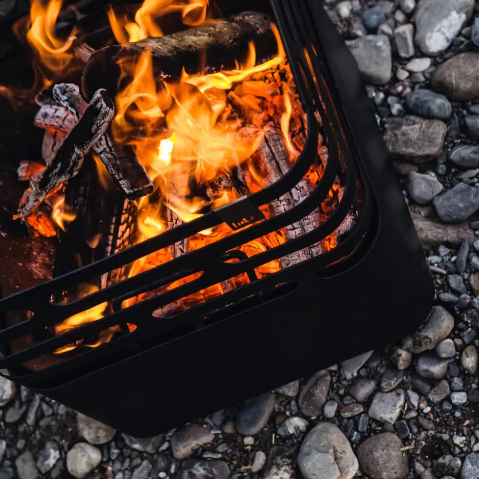 Feuerkorb & Grill Cube
