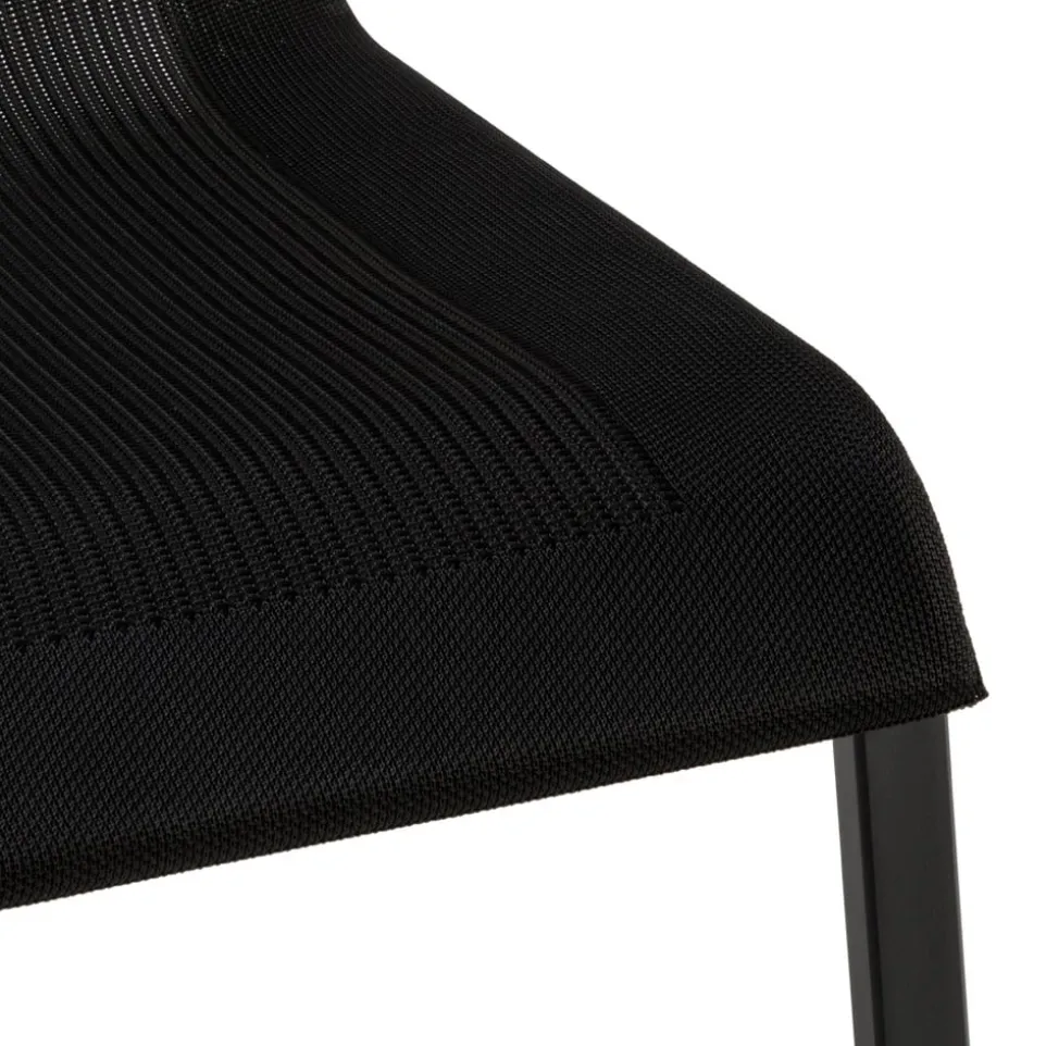 Freischwinger Magnum