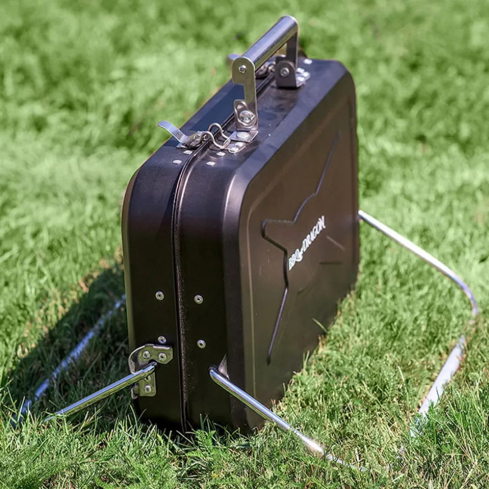 Holzkohlegrill Openair