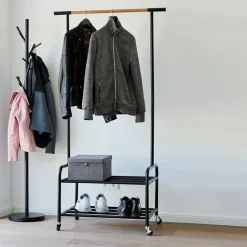 Kleiderständer Store