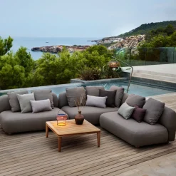 Lounge Element Capture