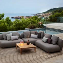 Lounge Element Capture