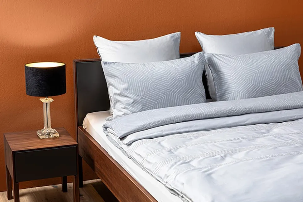 Nachttisch Twice_201