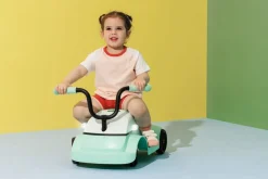 Rutschfahrzeug Microlino