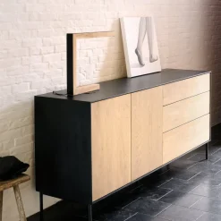 Sideboard Blackbird