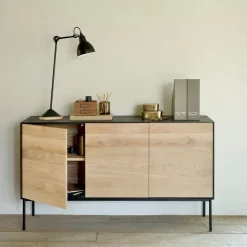 Sideboard Blackbird