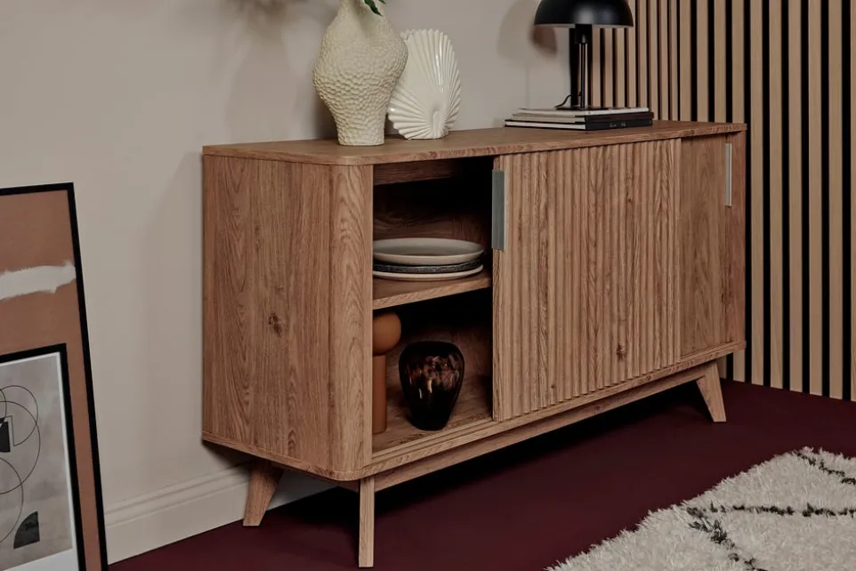 Sideboard Wave